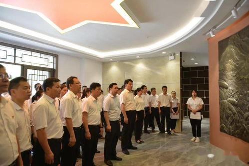 沉浸式化妆网红打卡地点,打造你的专属妆容仙境