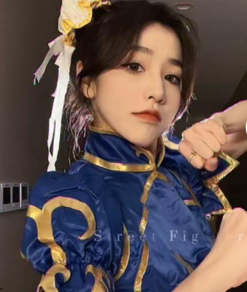 网红cos春丽头像,网红再现经典游戏女神
