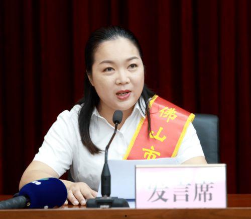 佛山网红麦淑仪老师,教育界的璀璨新星