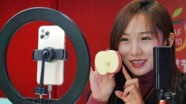 娱乐圈吃瓜直播带货